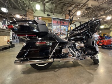 2014 Harley-Davidson® Ultra Limited Black