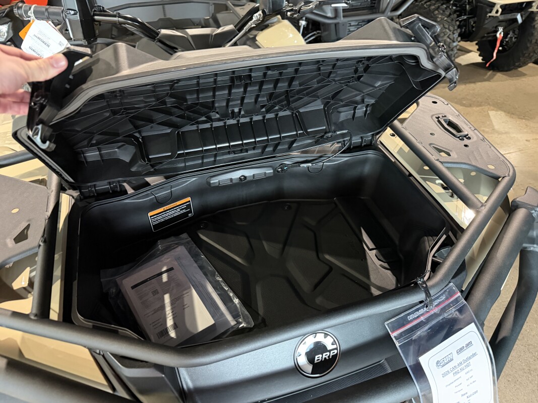 2026 Can-Am Outlander™ Pro XU HD7, photo 8