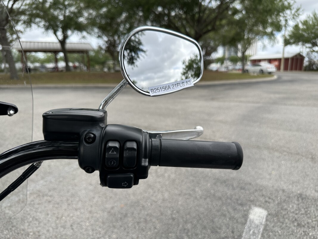 2021 Harley-Davidson® Softail Slim®, photo 11