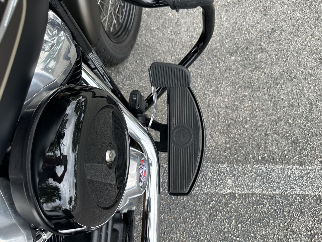 2021 Harley-Davidson® Softail Slim®, photo 10
