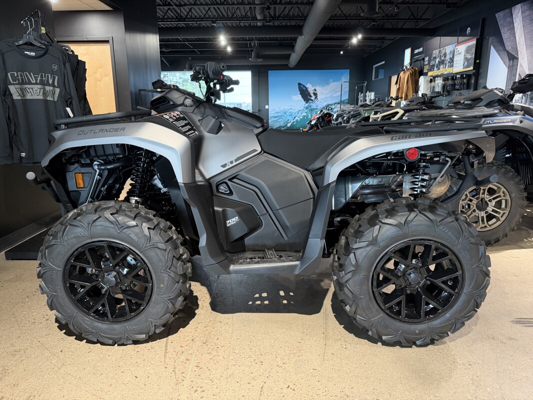 2026 Can-Am Outlander™ XT 700, photo 6