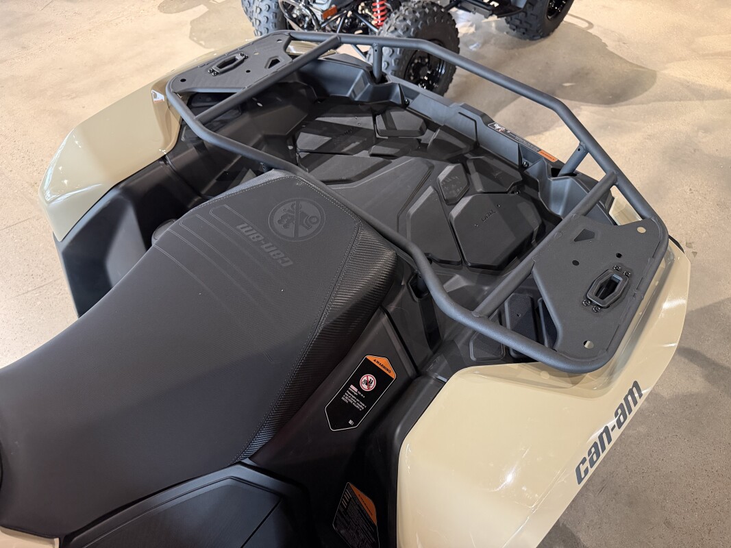 2026 Can-Am Outlander™ Pro XU HD7, photo 10