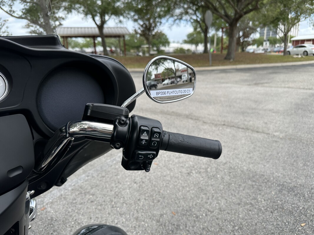 2020 Harley-Davidson® Tri Glide® Ultra, photo 11