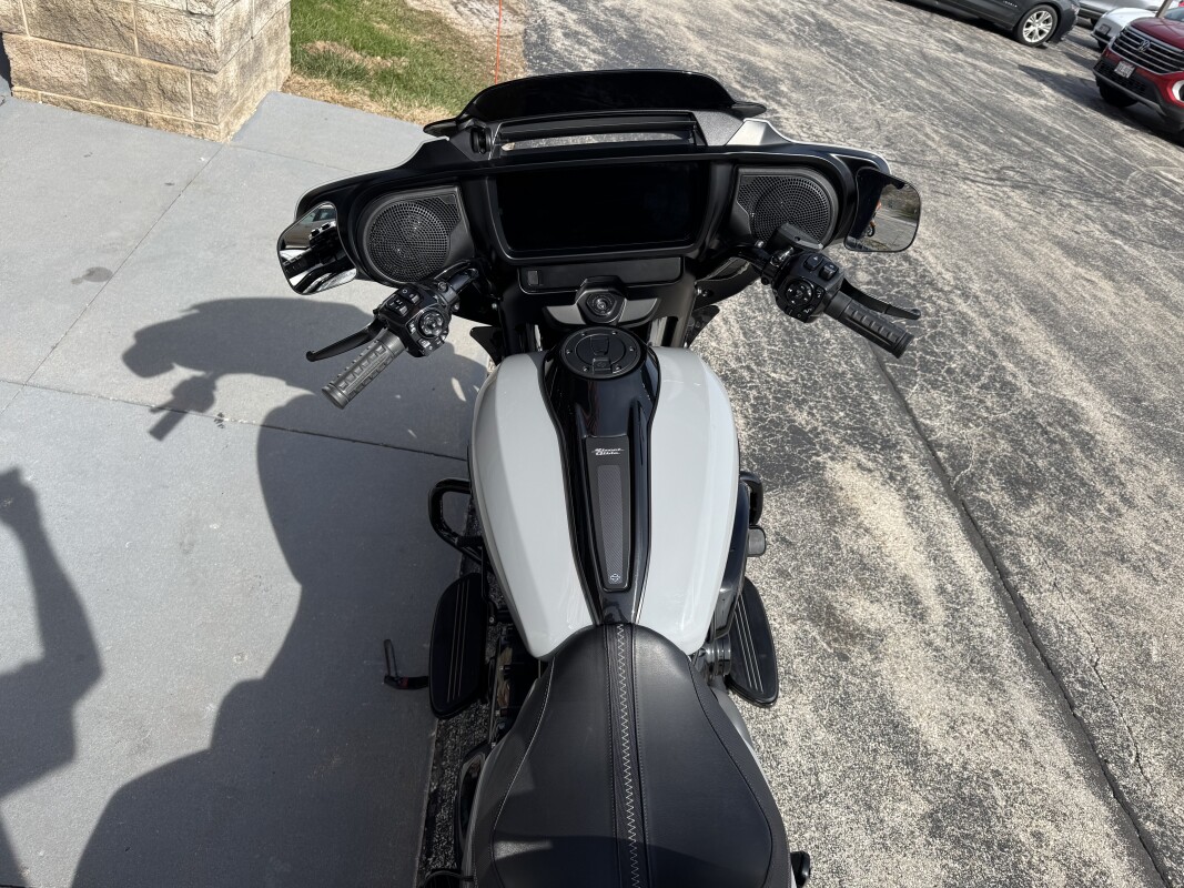 2024 Harley-Davidson Street Glide