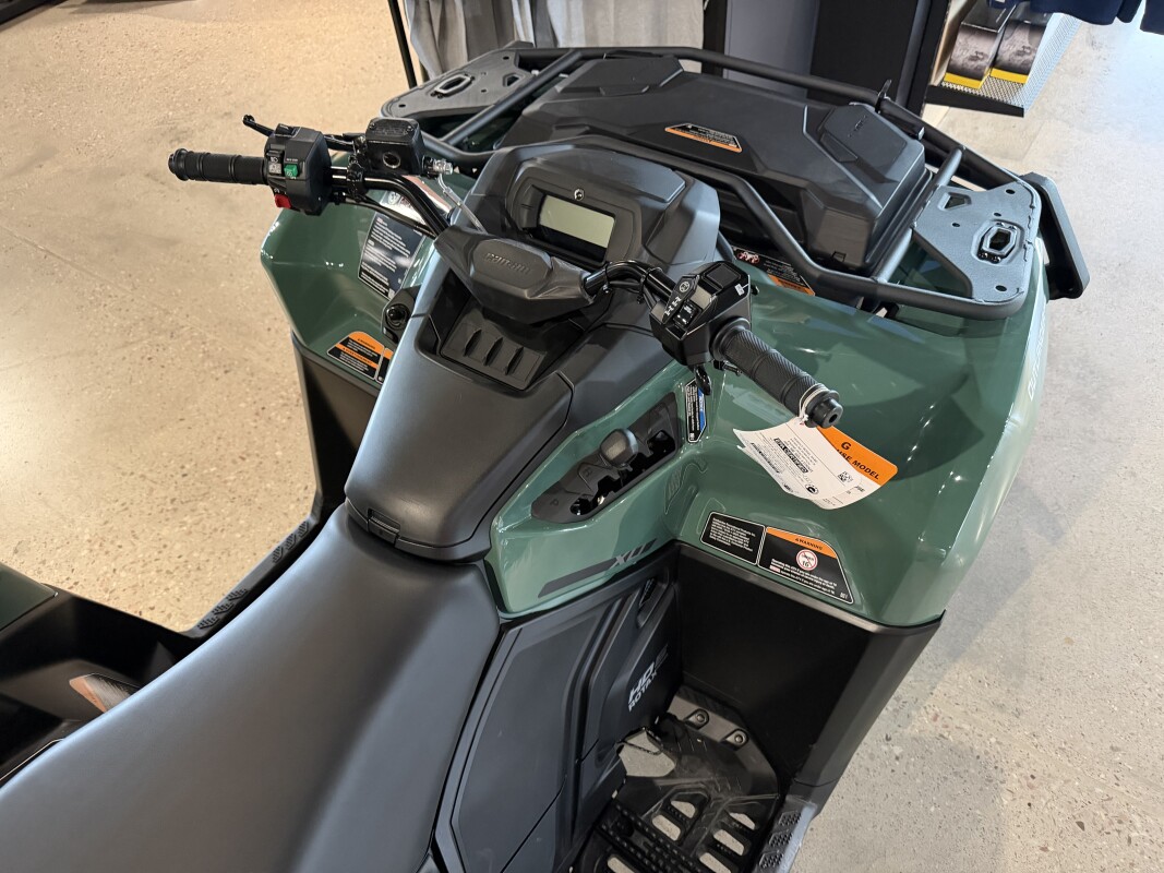 2025 Can-Am Outlander™ Pro XU HD5, photo 9