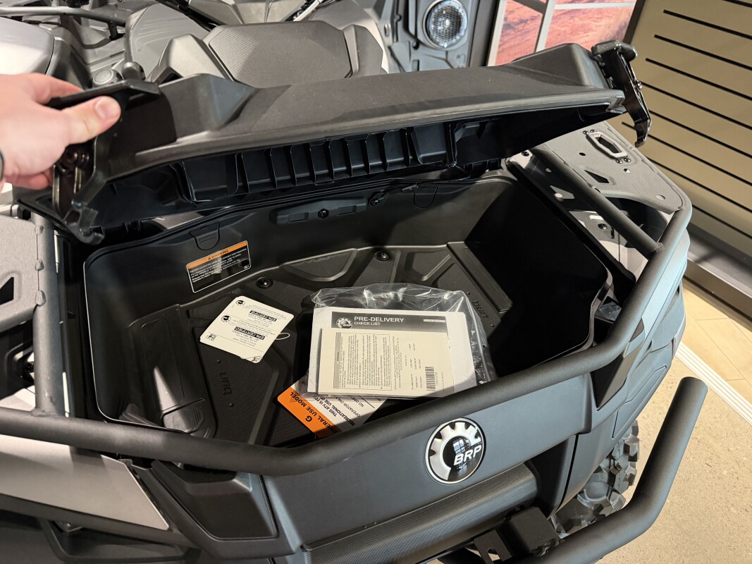 2026 Can-Am Outlander™ XT 700, photo 9