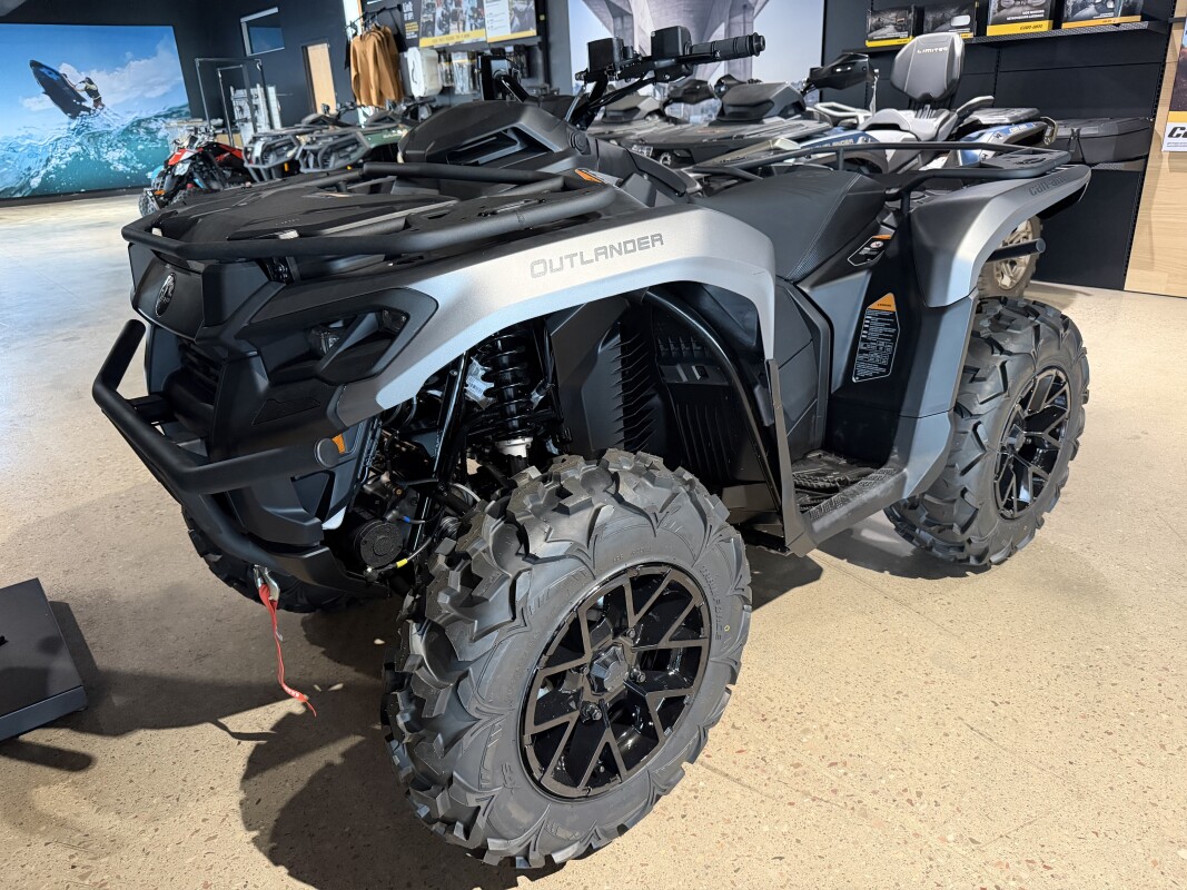 2026 Can-Am Outlander™ XT 700, photo 7