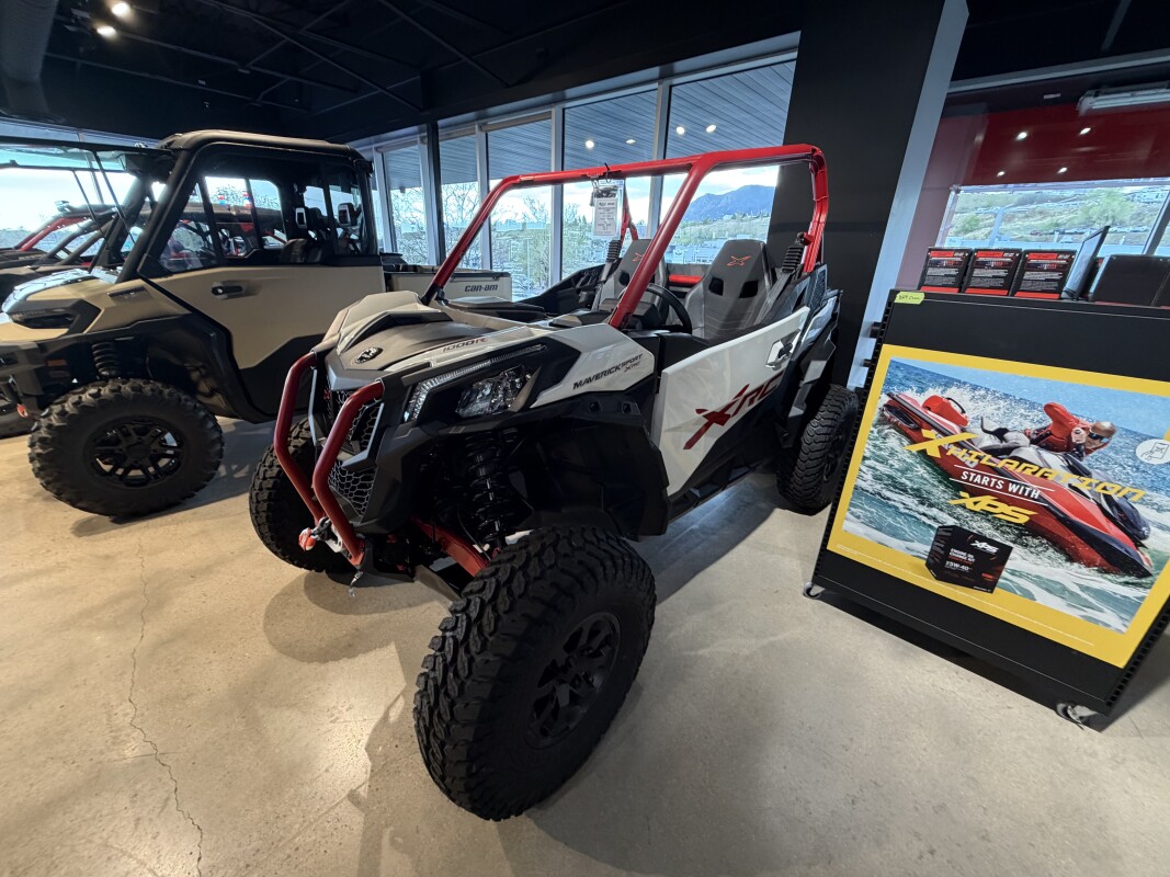 2026 Can-Am Maverick™ Sport X rc 1000R, photo 11