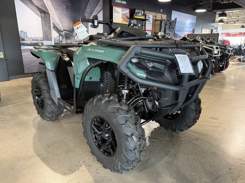 2025 Can-Am Outlander™ Pro XU HD5