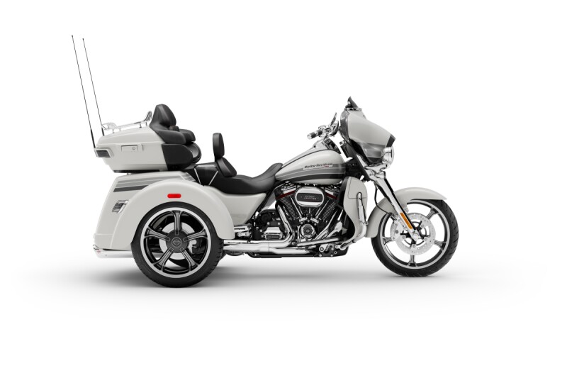 2020 Harley-Davidson CVO Tri Glide Ultra FLHTCUTGSE