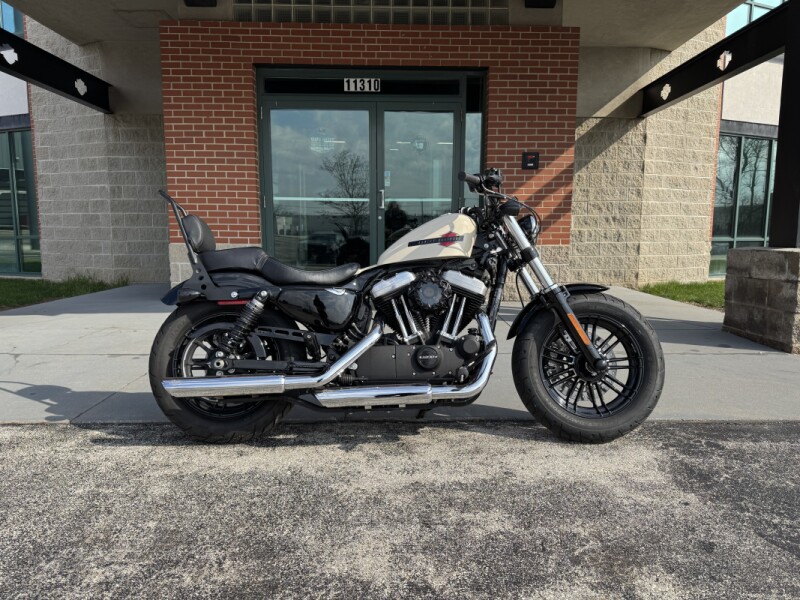 2022 Harley-Davidson® Forty-Eight® White Sand Pearl