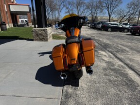 2026 Harley-Davidson® CVO Street Glide Torched Orange CVO Tri-Tone thumb 2