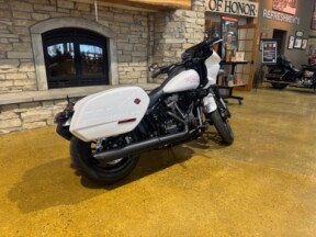 Harley-Davidson® Low Rider® ST 2026 FXLRST WHITE ONYX PRL thumb 2