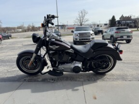 2014 Harley-Davidson® Fat Boy® Blackened Cayenne thumb 1