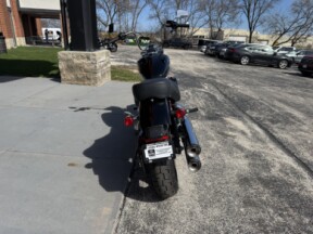 2022 Harley-Davidson® Softail Standard® FXST BLACK thumb 1