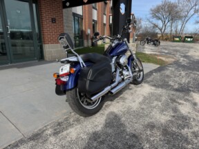2006 Harley-Davidson® Low Rider® DEEP COBALT W/PINSTRIPE thumb 3