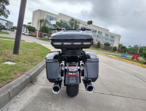 2026 Police Road Glide thumb 0