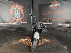 2026 Harley-Davidson® Heritage Classic FLHC thumb 1