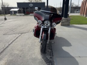 2021 Harley-Davidson® Ultra Limited Billiard Red/Vivid Black thumb 2