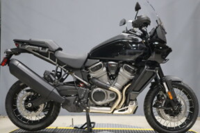 2023 Harley-Davidson® Pan America™ 1250 Special RA1250S thumb 3