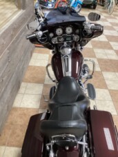 2007 Harley-Davidson® Street Glide® Black Cherry Pearl thumb 2