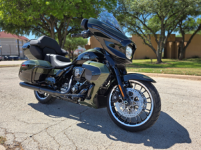2026 Harley-Davidson® Street Glide Limited thumb 2