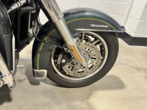 2020 Harley-Davidson® Tri Glide® Ultra Spruce FLHTCUTG thumb 2