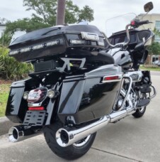 2026 Police Road Glide thumb 1