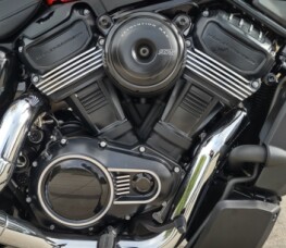 Harley-Davidson® Nightster™ 2026 thumb 2