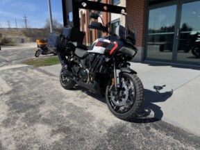RA1250L 2026 Pan America 1250 Limited thumb 3