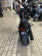 2025 Harley-Davidson® Low Rider® S Vivid Black thumb 2