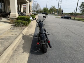 XL 883N 2021 Iron 883™ thumb 2