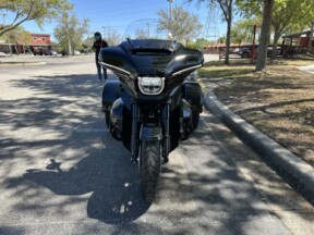 2026 Harley-Davidson® Street Glide 3 Limited thumb 2