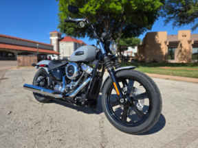 2026 Harley-Davidson® Street Bob®  thumb 2