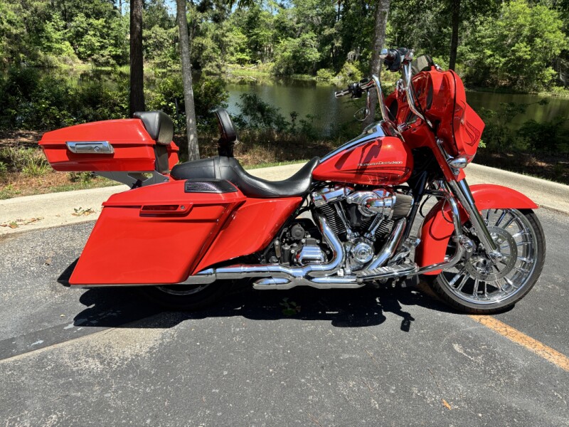 FLHXS 2017 Street Glide® Special