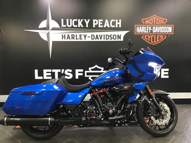 2026 Harley-Davidson® CVO Road Glide ST Electric Coast