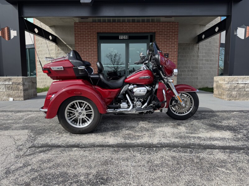 2022 Harley-Davidson® Tri Glide® Ultra
