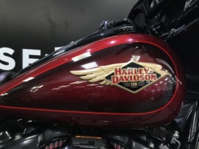 2023 Harley-Davidson® Street Glide® Special Heirloom Red Fade thumb 1