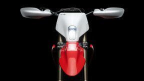 2025 Stark Varg EX 60 HP RED thumb 3