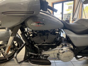 2026 Harley-Davidson® Street Glide® Dark Billiard Gray Chrome Trim thumb 1
