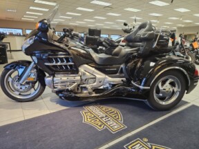 GL1800P 2006 Gold Wing Premium Audio thumb 0