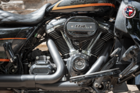 2022 Harley-Davidson® Road Glide® Special Apex (Black Finish) thumb 2
