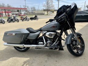 FLHX 2026 Street Glide® thumb 3