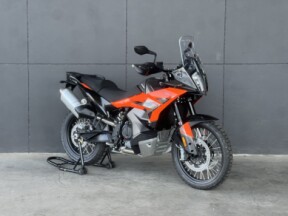 2026 KTM 790 ADVENTURE BLACK thumb 3