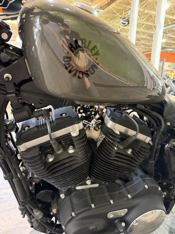 2019 Harley-Davidson® Iron 883™ Industrial Gray No Gimmicks, No Hidden Fees., photo 12