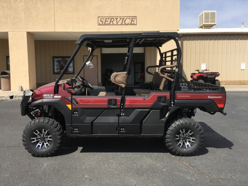 Mule™ PRO-FXT™ 1000 Platinum Ranch Edition