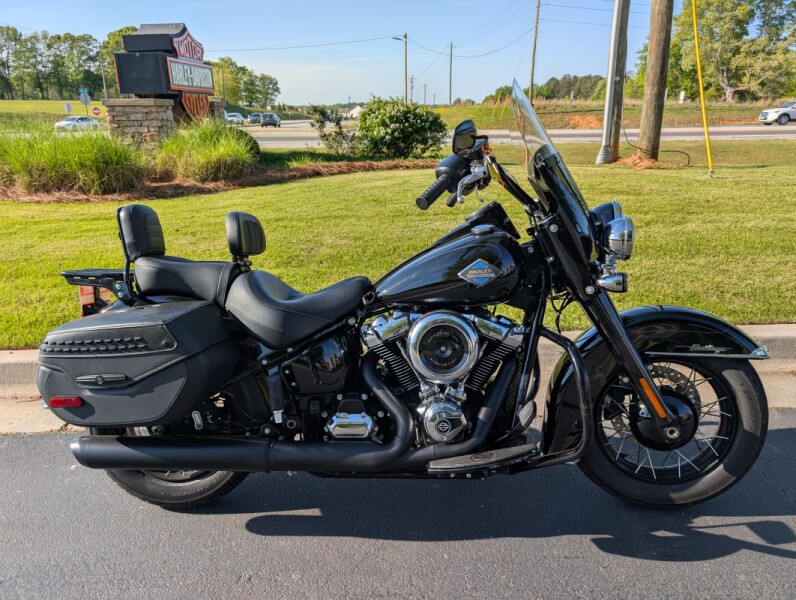 2025 Harley-Davidson® Heritage Classic