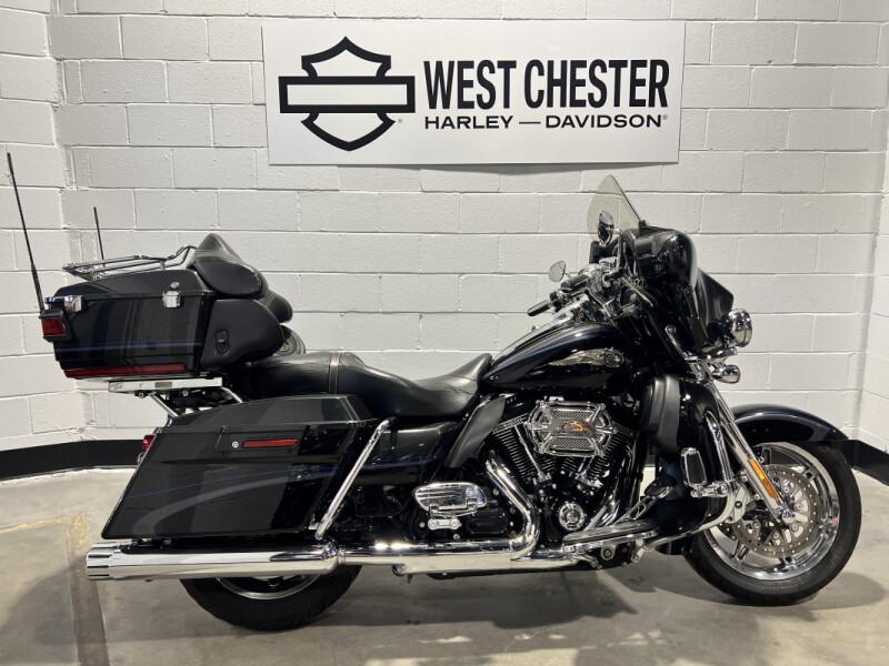 2013 Harley-Davidson® CVO™ Ultra Classic® Electra Glide® 110th Anniversary