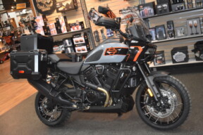 RA1250L 2026 Pan America 1250 Limited thumb 3