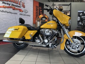 2013 Chrome Yellow Pearl thumb 3